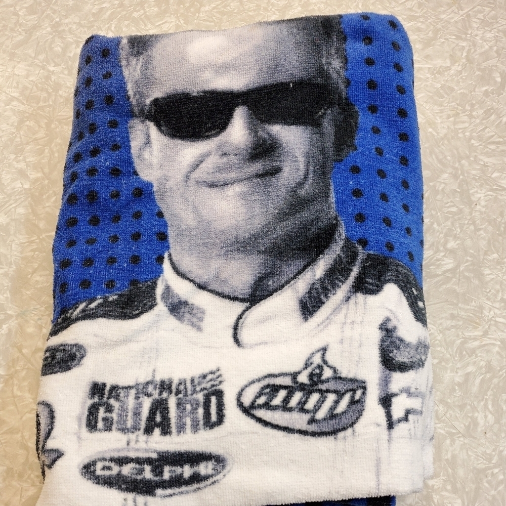 ⛱ Dale Jr 88 Nascar Beach Towel - Picture 16 of 16